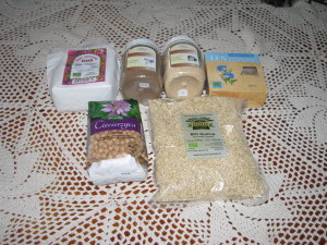 mąką gryczana, mąka kokosowa, mąka z siemienia lnianego, siemię lniane mielone, ciecierzyca, quinoa komosa ryżowa